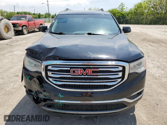 2018 GMC Acadia SLE z VIN 1GKKNLLSXJZ124867, wystawiony jako Copart lot #56381085 z przebiegiem 91 616 mil mil oraz Szkoda całkowita • Salvage title. Historia ofert i sprzedaży dostępna na DreamBid. Obrazek 5.