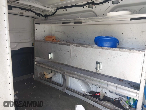 2016 Ford Transit Cargo с VIN 1FTYR1YM0GKA86155, выставлен на аукционе IAAI как лот 41840237 с пробегом 192 125 миль миль и . История ставок и продаж доступна на DreamBid. Изображение 8.