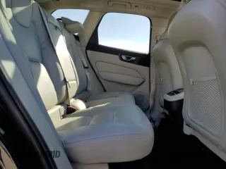 2022 Volvo XC60 Inscription with VIN YV4L12RLXN1083521, listed as a Copart auction lot 42866935 with 34,749 mi miles and Salvage title. Bid and sale history available at DreamBid. Image 11.