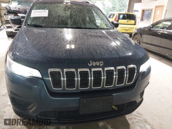 2020 Jeep Cherokee Latitude z VIN 1C4PJMCB7LD529460, wystawiony jako IAAI lot #42296532 z przebiegiem 83 905 mil mil oraz . Historia ofert i sprzedaży dostępna na DreamBid. Obrazek 12.