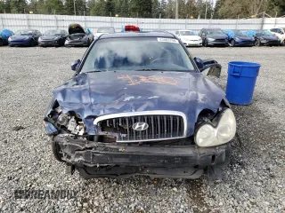 2002 Hyundai Sonata with VIN KMHWF25S12A520554, listed as a Copart auction lot 43483194 with 131,409 mi miles and Salvage Title. Bid and sale history available at carsss.com. Image 5.