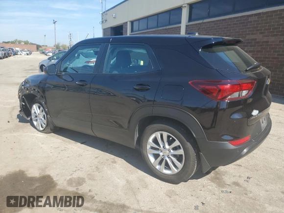 2021 Chevrolet TrailBlazer LS with VIN KL79MMS28MB156733, listed as a Copart auction lot 70486023 with 95,668 mi miles. Bid and sale history available at carsss.com. Image 2.