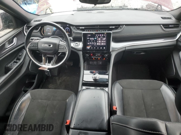 2021 Jeep Grand Cherokee Altitude z VIN 1C4RJKAG0M8161855, wystawiony jako Copart lot #44162645 z przebiegiem 56 287 mil mil oraz Szkoda całkowita • Salvage title. Historia ofert i sprzedaży dostępna na DreamBid. Obrazek 8.