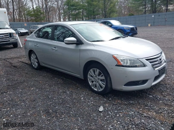 2014 Nissan Sentra SV with VIN 3N1AB7AP8EY260181, listed as a IAAI auction lot 41897517 with 174,384 mi miles. Bid and sale history available at carsss.com. Image 1.