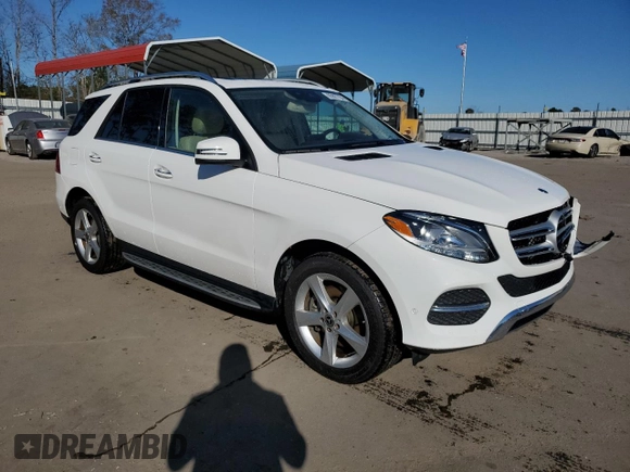 2019 Mercedes-Benz GLE 400 with VIN 4JGDA5GB1KB215988, listed as a Copart auction lot 85997784 with 49,906 mi miles and Salvage title. Bid and sale history available at DreamBid. Image 4.