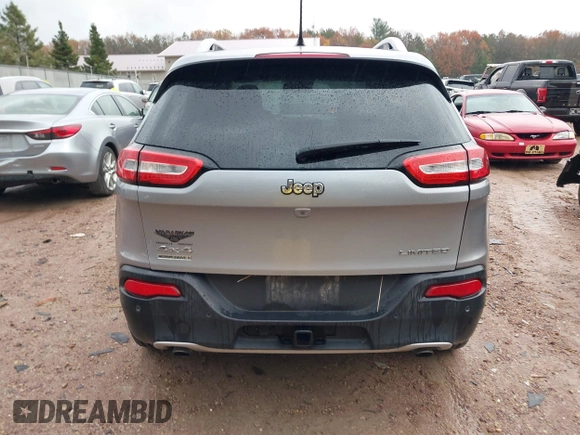 2014 Jeep Cherokee Limited with VIN 1C4PJMDS3EW280399, listed as a IAAI auction lot 40737977 with 131,595 mi miles. Bid and sale history available at carsss.com. Image 16.