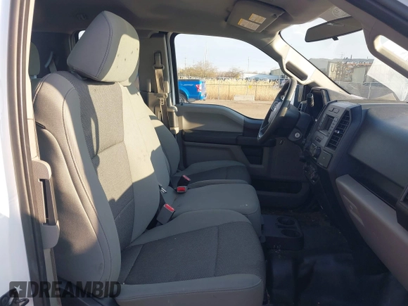 2016 Ford F-150 XLT with VIN 1FTEX1EFXGKF43665, listed as a IAAI auction lot 41972939 with 114,589 mi miles and . Bid and sale history available at carsss.com. Image 5.