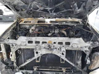 2019 GMC Sierra 3500HD Denali z VIN 1GT42WEYXKF150470, wystawiony jako Copart lot #86963724 z przebiegiem Nie podano mil oraz Nie do naprawy. Historia ofert i sprzedaży dostępna na DreamBid. Obrazek 12.