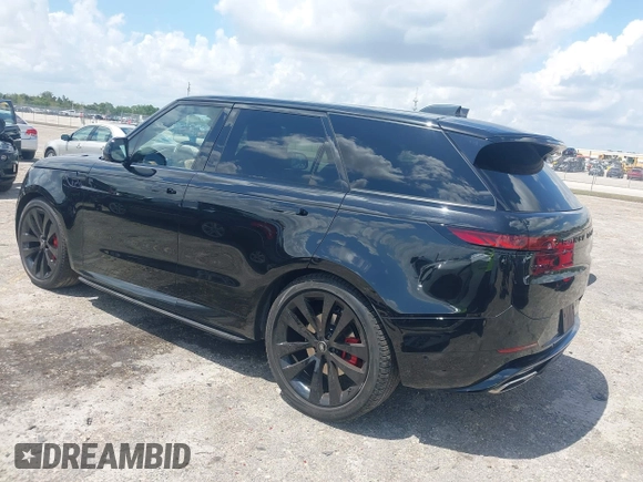 2024 Land Rover Range Rover Sport Dynamic SE z VIN SAL1L9FU8RA178264, wystawiony jako IAAI lot #41921344 z przebiegiem 9 851 mil mil oraz . Historia ofert i sprzedaży dostępna na DreamBid. Obrazek 3.