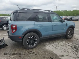 2022 Ford Bronco Sport Outer Banks with VIN 3FMCR9C63NRE26971, listed as a Copart auction lot 54304915 with 35,462 mi miles and Salvage title. Bid and sale history available at DreamBid. Image 3.