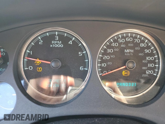 2008 Chevrolet Suburban 3LT z VIN 3GNFC16048G136659, wystawiony jako Copart lot #56365625 z przebiegiem 206 136 mil mil oraz Czysty tytuł • Clean title. Historia ofert i sprzedaży dostępna na DreamBid. Obrazek 9.