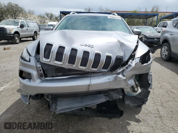 2017 Jeep Cherokee Latitude с VIN 1C4PJMCB6HD213958, выставлен на аукционе Copart как лот 53686715 с пробегом Не указан миль и Списание • Salvage title. История ставок и продаж доступна на DreamBid. Изображение 5.