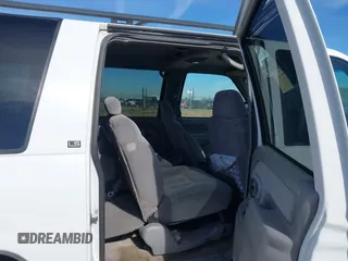 1997 Chevrolet Suburban with VIN 3GNFK16R4VG126095, listed as a IAAI auction lot 41548470 with 290,502 mi miles. Bid and sale history available at carsss.com. Image 8.