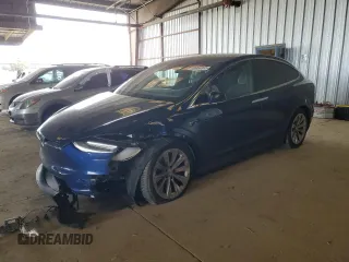 2017 Tesla Model X 90D with VIN 5YJXCBE27HF041847, listed as a Copart auction lot 49466345 with 113,596 mi miles and Salvage Title. Bid and sale history available at DreamBid. Image 1.