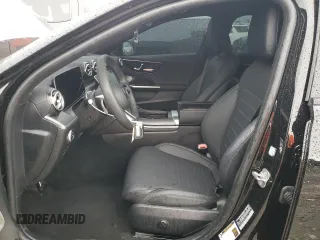 2024 Mercedes-Benz C 300 z VIN W1KAF4GB7RR208375, wystawiony jako Copart lot #69190394 z przebiegiem 4 670 mil mil oraz Szkoda całkowita • Salvage title. Historia ofert i sprzedaży dostępna na DreamBid. Obrazek 7.
