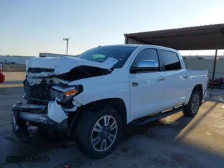 2019 Toyota Tundra 4WD SR5 with VIN 5TFAY5F11KX857951, listed as a IAAI auction lot 41149534 with 48,955 mi miles. Bid and sale history available at carsss.com. Image 17.