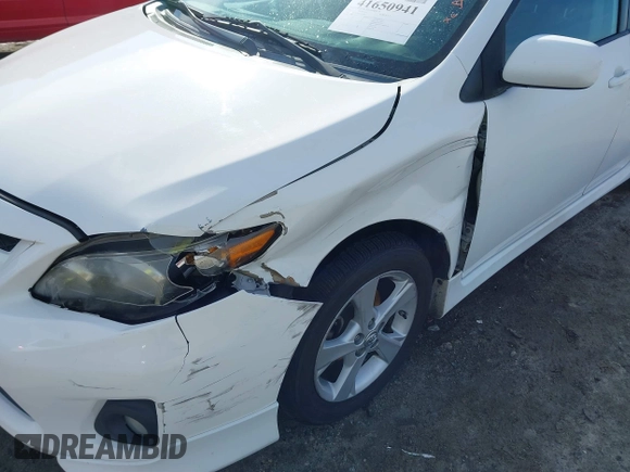 2011 Toyota Corolla L with VIN 2T1BU4EE8BC684488, listed as a IAAI auction lot 41650941 with 181,586 mi miles. Bid and sale history available at carsss.com. Image 6.