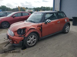 2012 MINI Hardtop with VIN WMWSU3C53CT260057, listed as a Copart auction lot 60064225 with 136,721 mi miles and Salvage title. Bid and sale history available at DreamBid. Image 1.