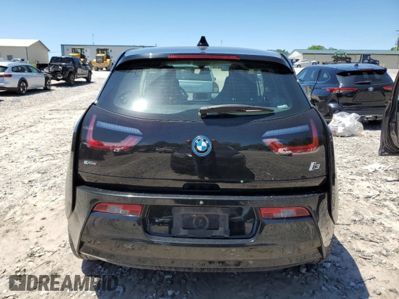 2017 BMW i3 z VIN WBY1Z8C38HV891344, wystawiony jako Copart lot #57782835 z przebiegiem 51 038 mil mil oraz Szkody całkowita. Historia ofert i sprzedaży dostępna na DreamBid. Obrazek 6.