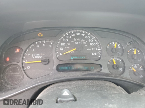 2005 Chevrolet Silverado 1500 Work Truck with VIN 1GCEC14XX5Z204219, listed as a Copart auction lot 60194575 with 198,381 mi miles and Salvage title. Bid and sale history available at DreamBid. Image 9.
