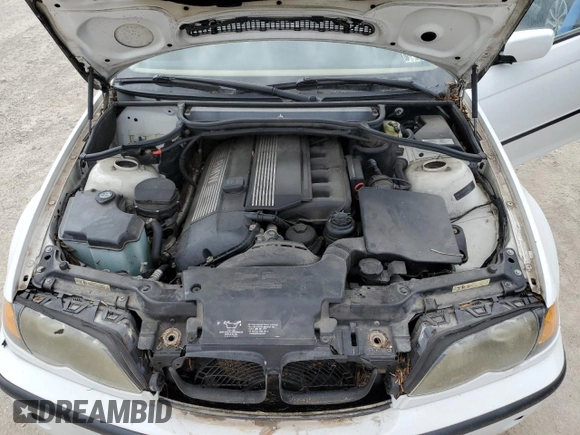 2003 BMW 3 Series 325i with VIN WBAEV334X3KL84317, listed as a Copart auction lot 75102904 with Not Provided miles and Salvage Title. Bid and sale history available at carsss.com. Image 11.