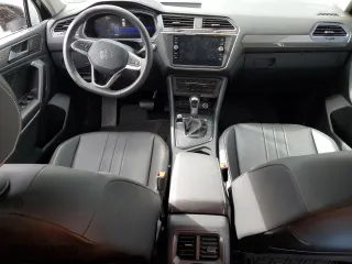 2023 Volkswagen Tiguan SE with VIN 3VV3B7AX7PM078599, listed as a Copart auction lot 41525535 with 20,680 mi miles and Salvage Title. Bid and sale history available at carsss.com. Image 8.
