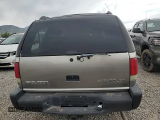 1999 Chevrolet Blazer Trailblazer z VIN 1GNDT13W9X2238417, wystawiony jako Copart lot #80087223 z przebiegiem Nie podano mil oraz Szkoda całkowita • Salvage title. Historia ofert i sprzedaży dostępna na DreamBid. Obrazek 6.