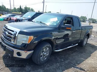 2009 Ford F-150 XL z VIN 1FTPX14V39FB15160, wystawiony jako IAAI lot #42681683 z przebiegiem 342 374 mil mil oraz . Historia ofert i sprzedaży dostępna na DreamBid. Obrazek 17.