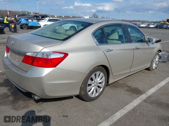 2013 Honda Accord EX with VIN 1HGCR2F77DA203049, listed as a IAAI auction lot 41905433 with 61,847 mi miles and . Bid and sale history available at DreamBid. Image 4.