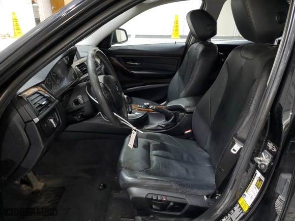2013 BMW 3 Series 328i xDrive with VIN WBA3B3C53DF541589, listed as a Copart auction lot 52145385 with 101,785 mi miles and Salvage Title. Bid and sale history available at carsss.com. Image 7.