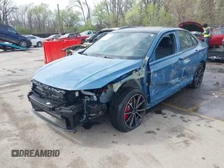 2025 Volkswagen Jetta GLI Autobahn with VIN 3VW2T7BU4SM034805, listed as a IAAI auction lot 41918116 with 581 mi miles and . Bid and sale history available at DreamBid. Image 18.