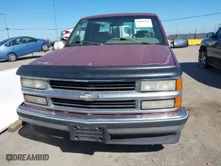 1995 Chevrolet C/K 1500 with VIN 1GCEC19K9SE171102, listed as a IAAI auction lot 41883173 with NaN miles. Bid and sale history available at carsss.com. Image 6.