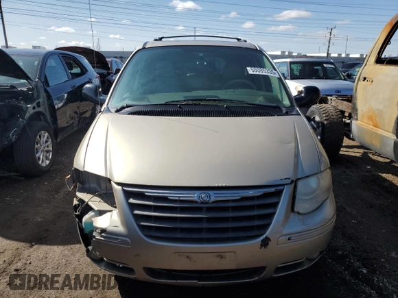 2006 Chrysler Town & Country LWB Touring with VIN 2A4GP54L26R703474, listed as a Copart auction lot 50085335 with 226,532 mi miles and Salvage Title. Bid and sale history available at carsss.com. Image 5.