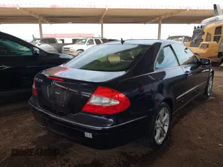 2008 Mercedes-Benz CLK 350 with VIN WDBTJ56H18F247202, listed as a IAAI auction lot 41709918 with 110,955 mi miles and . Bid and sale history available at carsss.com. Image 4.