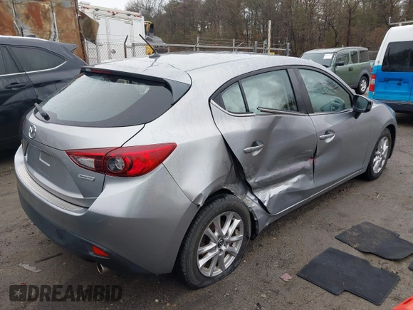 2015 Mazda 3 i Touring with VIN JM1BM1L73F1245180, listed as a IAAI auction lot 41723726 with 139,321 mi miles and . Bid and sale history available at carsss.com. Image 4.
