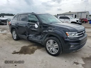 2019 Volkswagen Atlas SE with VIN 1V2WR2CA2KC546430, listed as a Copart auction lot 54391785 with 145,839 mi miles and Salvage title. Bid and sale history available at DreamBid. Image 4.