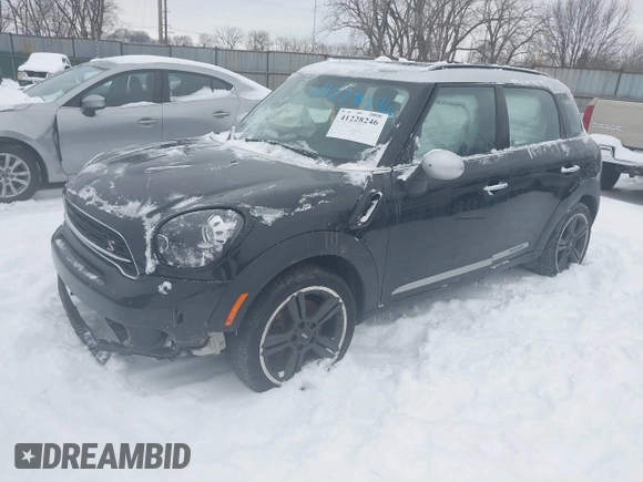 2016 MINI Countryman S with VIN WMWZC3C56GWT11105, listed as a IAAI auction lot 41228246 with 102,971 mi miles and . Bid and sale history available at DreamBid. Image 17.