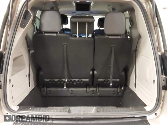 2014 Chrysler Town & Country Touring with VIN 2C4RC1BG3ER295722, listed as a IAAI auction lot 41705820 with 142,587 mi miles and . Bid and sale history available at DreamBid. Image 19.