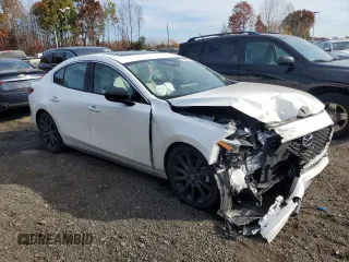 2024 Mazda 3 Premium Plus with VIN 3MZBPBEY2RM409137, listed as a Copart auction lot 78367194 with 2,605 mi miles and Salvage Title. Bid and sale history available at carsss.com. Image 4.