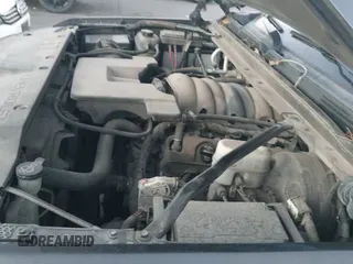 2016 Chevrolet Suburban LS z VIN 1GNSKGEC0GR167051, wystawiony jako IAAI lot #43027717 z przebiegiem 314 569 mil mil oraz . Historia ofert i sprzedaży dostępna na DreamBid. Obrazek 20.