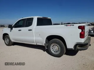 2022 Chevrolet Silverado 1500 Work Truck with VIN 1GCRDAED7NZ506084, listed as a Copart auction lot 44052965 with 137,013 mi miles and Clean Title. Bid and sale history available at DreamBid. Image 2.