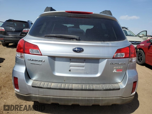 2013 Subaru Outback Premium z VIN 4S4BRBCC3D3260117, wystawiony jako Copart lot #52521525 z przebiegiem 123 137 mil mil oraz Szkoda całkowita • Salvage title. Historia ofert i sprzedaży dostępna na DreamBid. Obrazek 6.