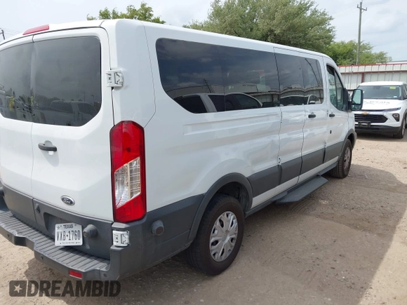2017 Ford Transit Wagon XL with VIN 1FBZX2ZG1HKA73221, listed as a IAAI auction lot 42052034 with 79,809 mi miles. Bid and sale history available at carsss.com. Image 4.