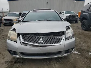 2012 Mitsubishi Galant ES z VIN 4A32B3FF0CE017630, wystawiony jako Copart lot #69928624 z przebiegiem 227 632 mil mil oraz Szkoda całkowita • Salvage title. Historia ofert i sprzedaży dostępna na DreamBid. Obrazek 5.