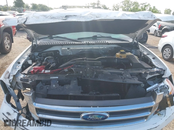 2017 Ford Expedition XLT с VIN 1FMJU1JT7HEA53490, выставлен на аукционе IAAI как лот 42116970 с пробегом 120 058 миль миль и . История ставок и продаж доступна на DreamBid. Изображение 10.