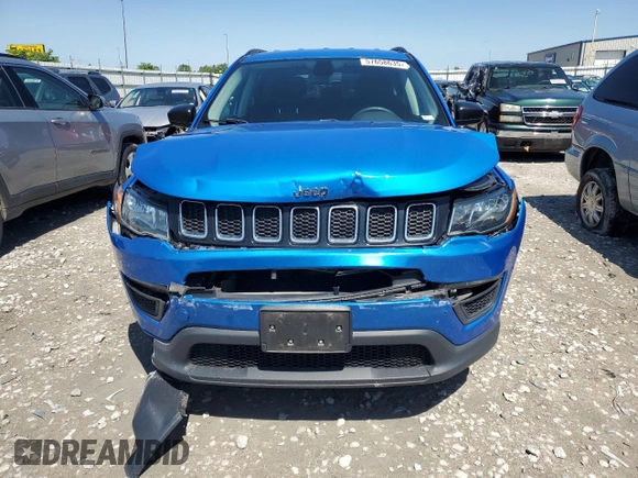 2018 Jeep Compass Sport with VIN 3C4NJCAB9JT468317, listed as a Copart auction lot 57658635 with 65,534 mi miles and Salvage title. Bid and sale history available at DreamBid. Image 5.