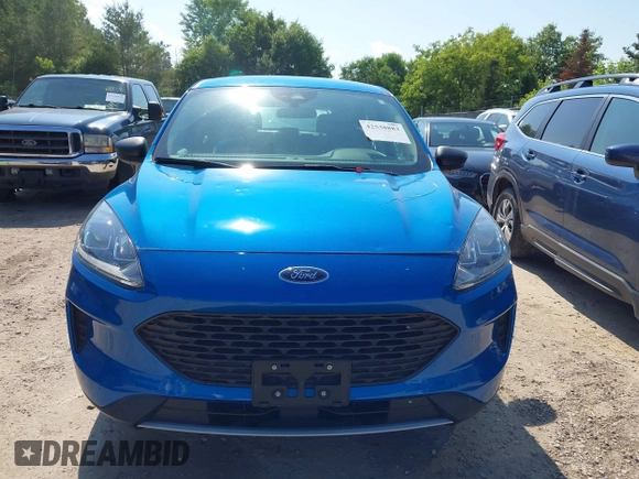 2020 Ford Escape S z VIN 1FMCU9F63LUA49364, wystawiony jako IAAI lot #42538883 z przebiegiem 67 923 mil mil oraz . Historia ofert i sprzedaży dostępna na DreamBid. Obrazek 12.