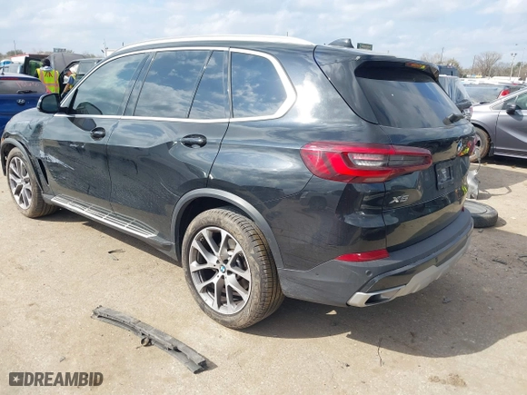 2023 BMW X5 xDrive40i with VIN 5UXCR6C00P9R56116, listed as a IAAI auction lot 41504795 with 39,425 mi miles. Bid and sale history available at carsss.com. Image 3.