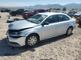 2015 Volkswagen Jetta S with VIN 3VW2K7AJ4FM297196, listed as a Copart auction lot 59624675 with 61,516 mi miles and Salvage title. Bid and sale history available at DreamBid. Image 1.