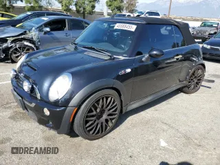 2008 MINI Convertible S z VIN WMWRH33508TL97385, wystawiony jako Copart lot #45588455 z przebiegiem 79 434 mil mil oraz Szkoda całkowita • Salvage title. Historia ofert i sprzedaży dostępna na DreamBid. Obrazek 1.